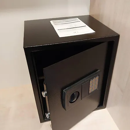 아파트 Lake Park Apartament With Free Parking Airport Netflix 바르샤바