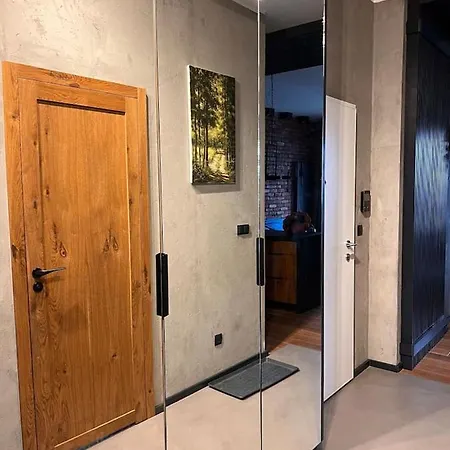 Lake Park Apartament With Free Parking Airport Netflix