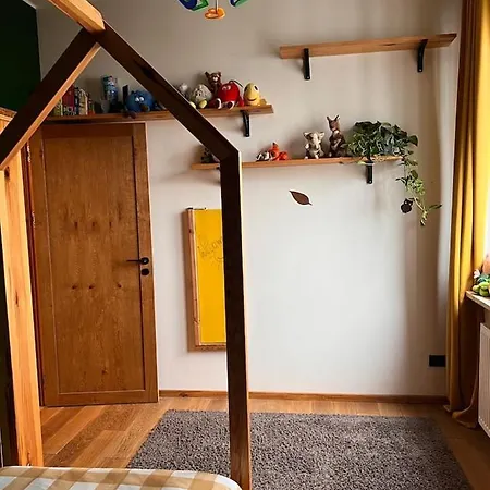 Lake Park Apartament With Free Parking Airport Netflix דירה