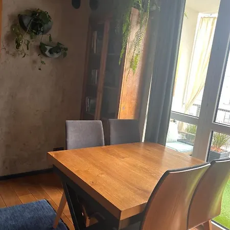 Lake Park Apartament With Free Parking Airport Netflix דירה ורשה