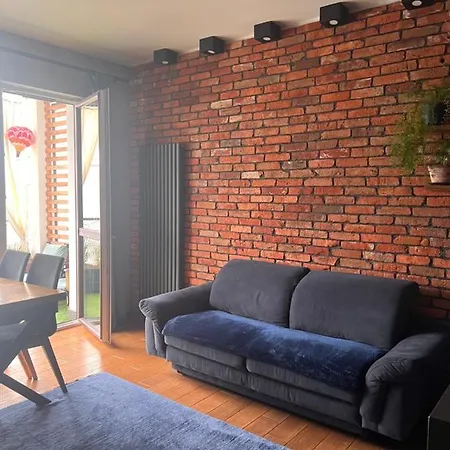 Lake Park Apartament With Free Parking Airport Netflix