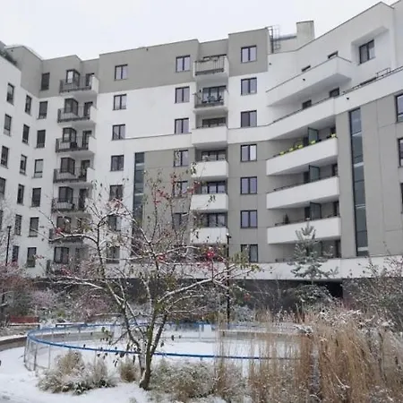 Lake Park Apartament With Free Parking Airport Netflix