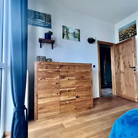 Lake Park Apartament With Free Parking Airport Netflix