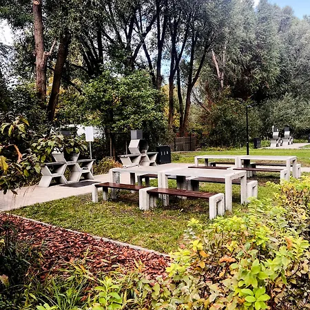 Lake Park Apartament With Free Parking Airport Netflix * Varsó