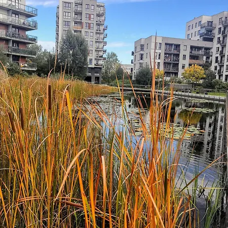 Lake Park Apartament With Free Parking Airport Netflix