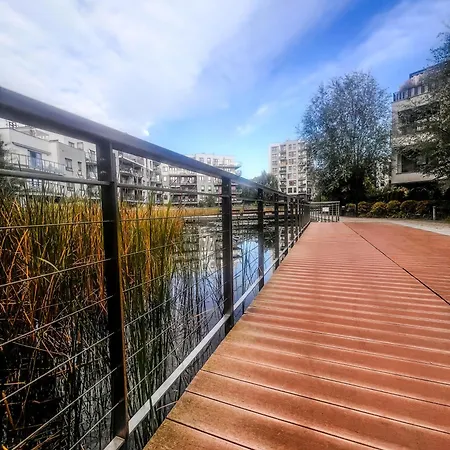 דירה Lake Park Apartament With Free Parking Airport Netflix