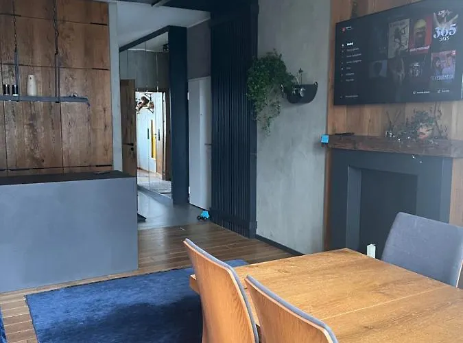 Lake Park Apartament With Free Parking Airport Netflix Warszawa