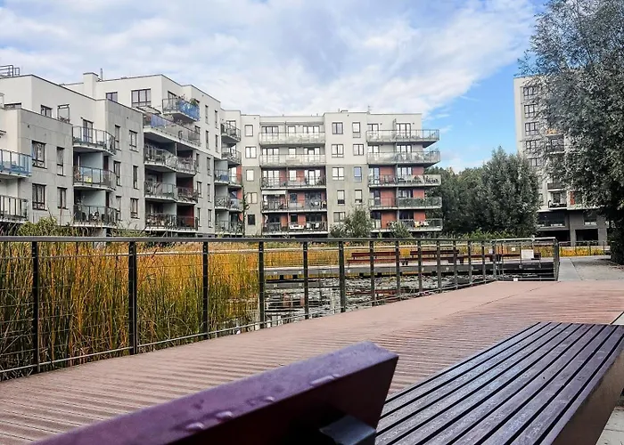 Lake Park Apartament With Free Parking Airport Netflix Warszawa